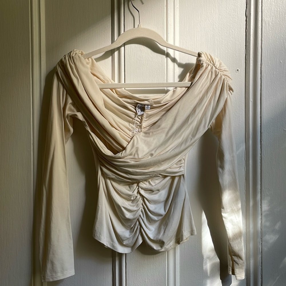 & Othet Stories Scrunchy off the shoulder Top